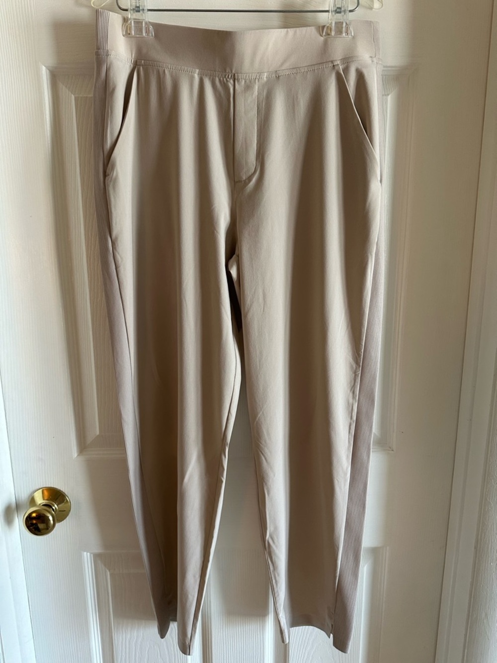 Athleta Abalone/Beige Brooklyn Mid-rise Ankle Pants - Comfortable Everyday Wear